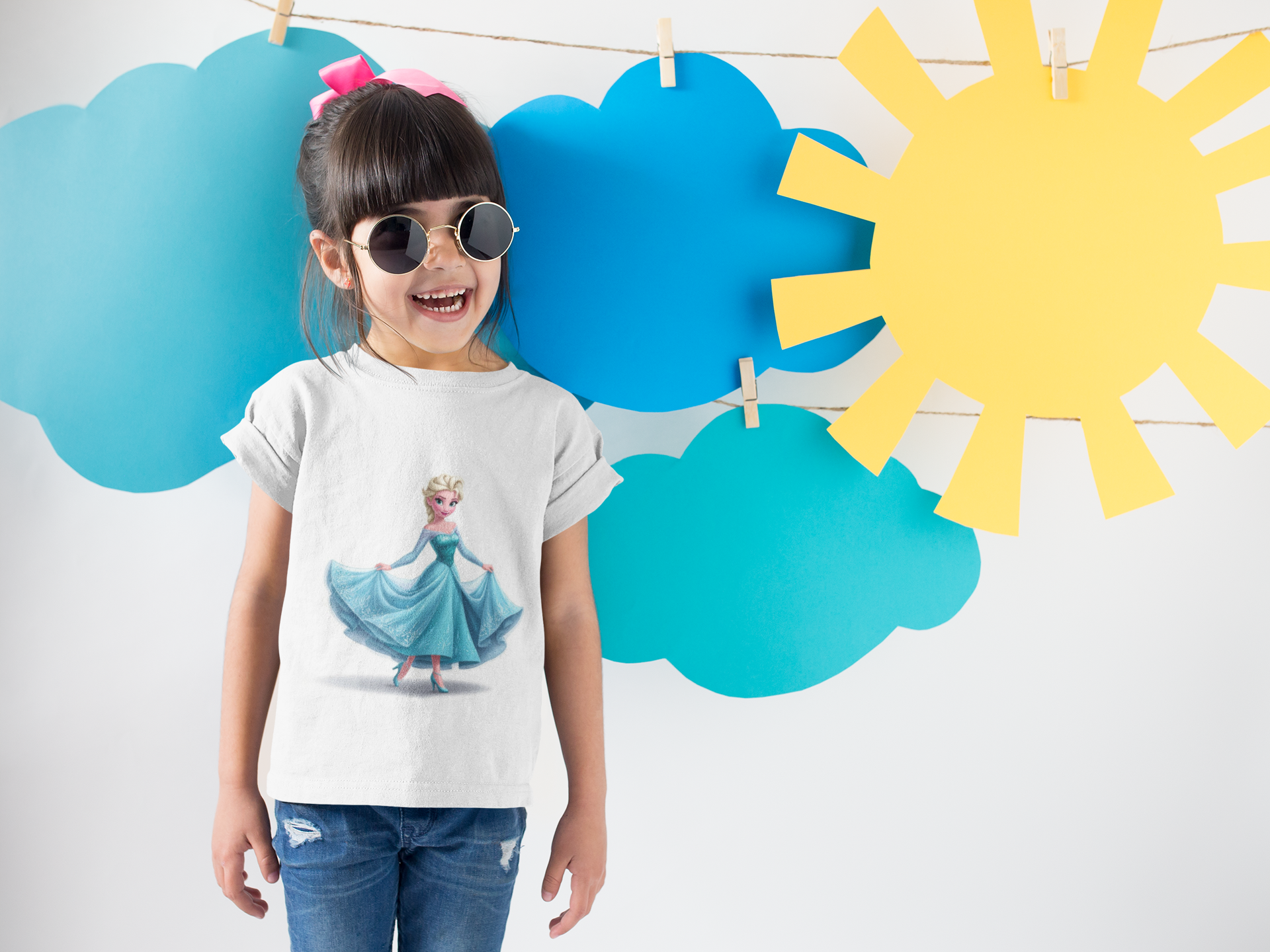 Frozen graphic t-shirt